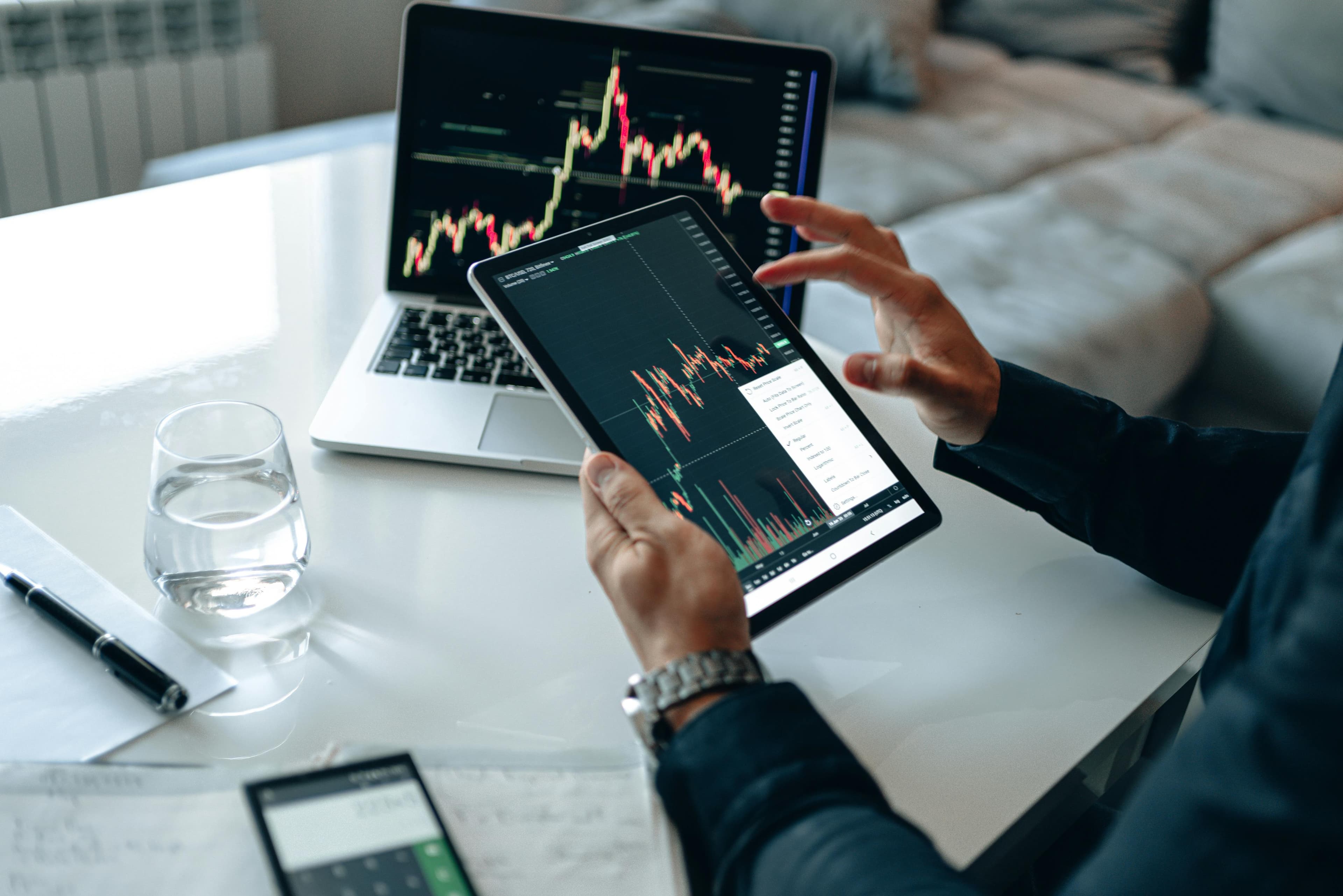 How to Read a Stock Chart for Beginners